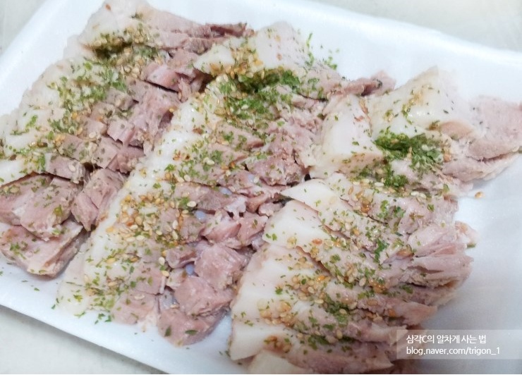 웃거리왕족발 이미지