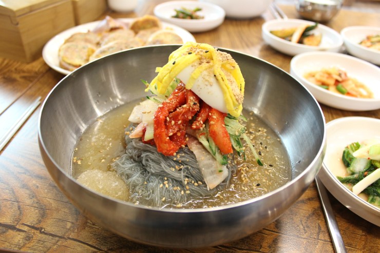 왕세숫대야냉면 이미지