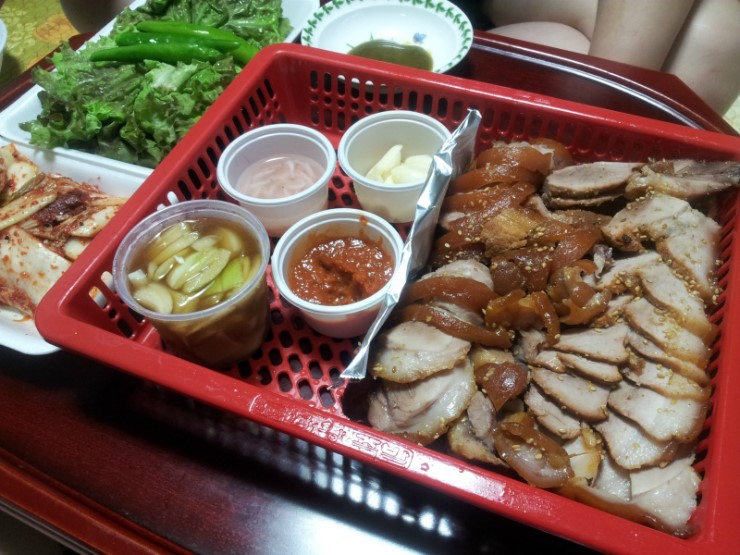 대왕왕족발 이미지