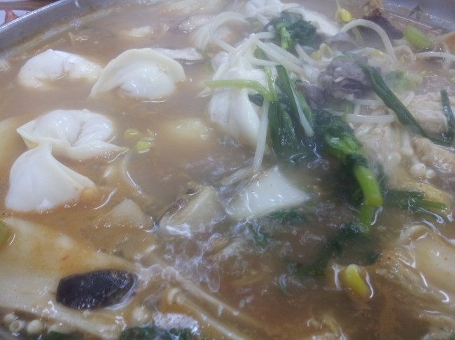 엄마손칼국수 이미지