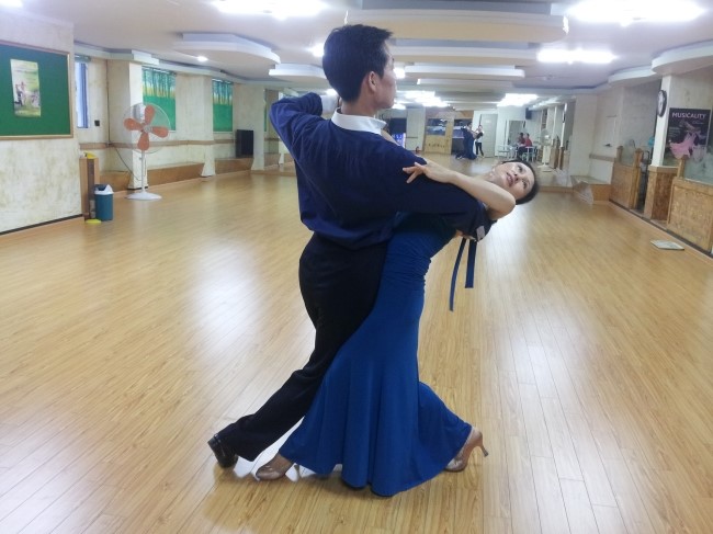 구로댄스스포츠 이미지