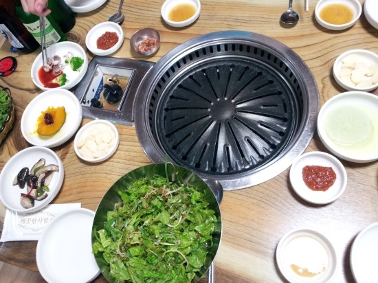 한우애돈 이미지