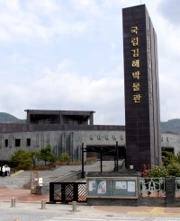 문화가꽃피다 이미지