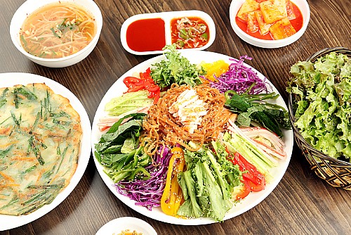 둥지마을왕족발 이미지