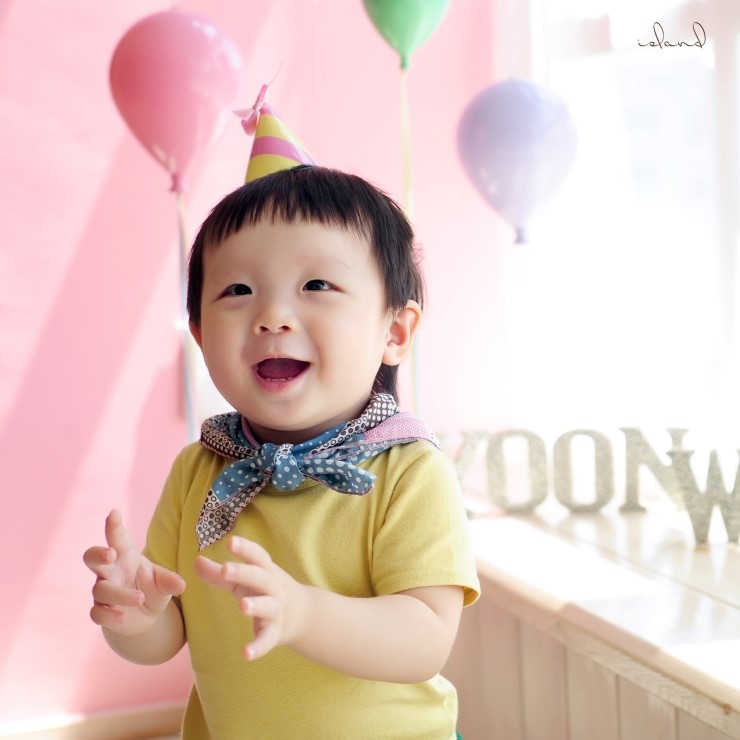 윤우스튜디오 이미지