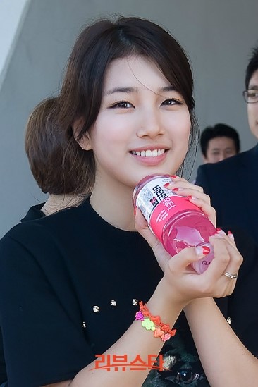 수지네일 이미지