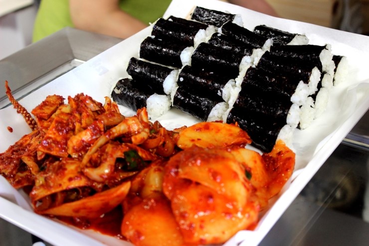 충무김밥 이미지
