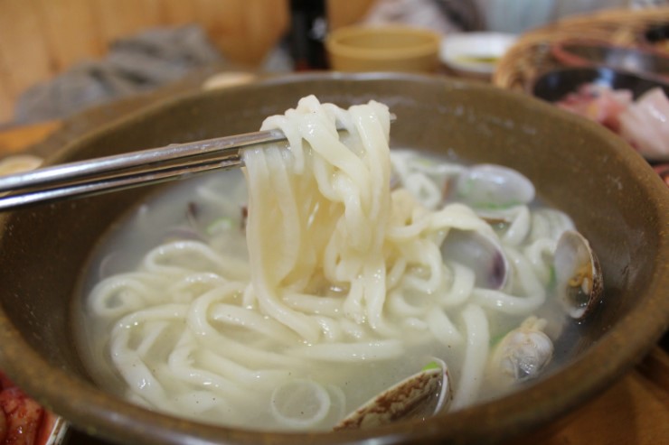 별미칼국수 이미지