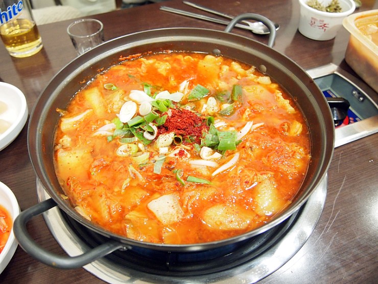 시골통돼지볶음 이미지