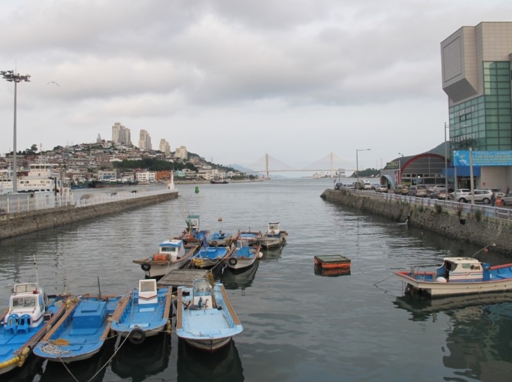 돌산수산 이미지