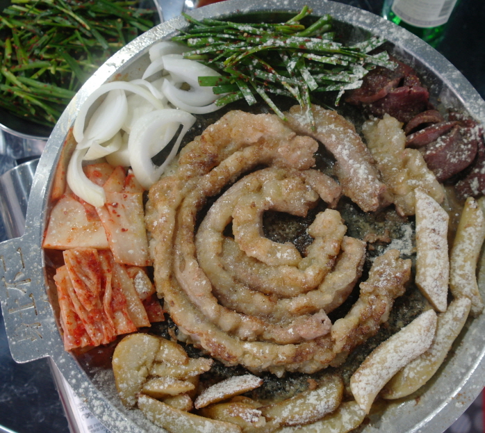 야끼곱창 이미지