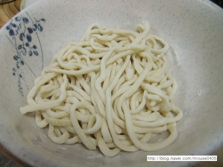 동촌해물칼국수 이미지