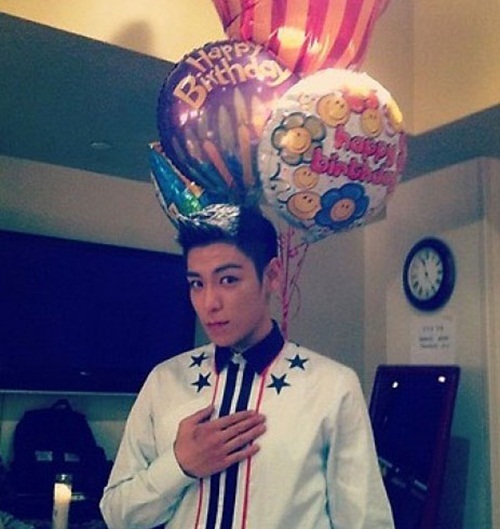 탑(TOP) 이미지