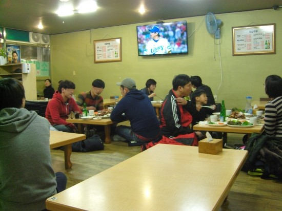 장춘족발 이미지
