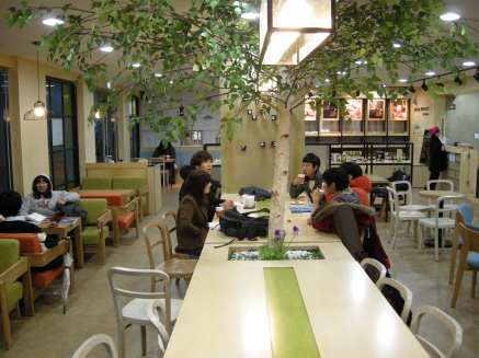 장안대학교 자아실현관 1층 이미지