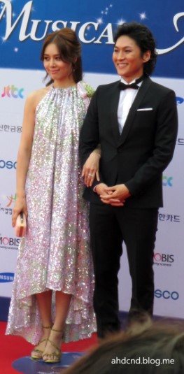 더뮤어 이미지