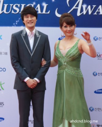더뮤어 이미지