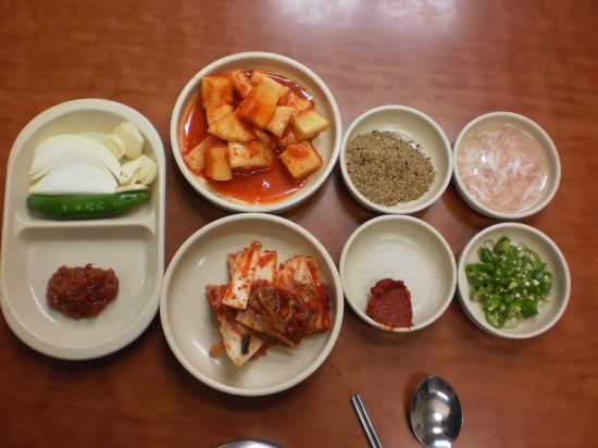 아바이왕족발 이미지