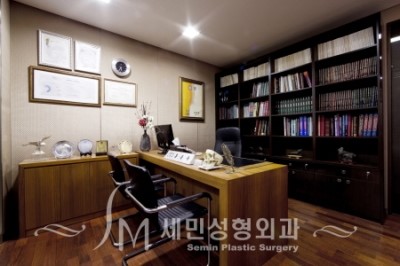 이현아치과 이미지
