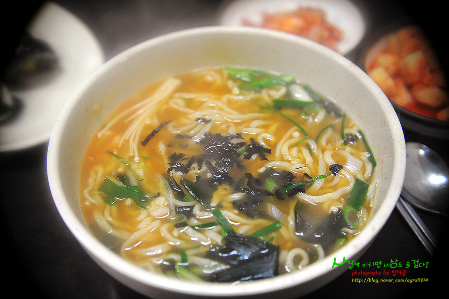 두실칼국수 이미지