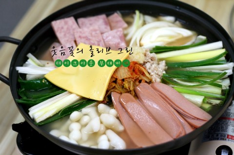 올리브그린 이미지