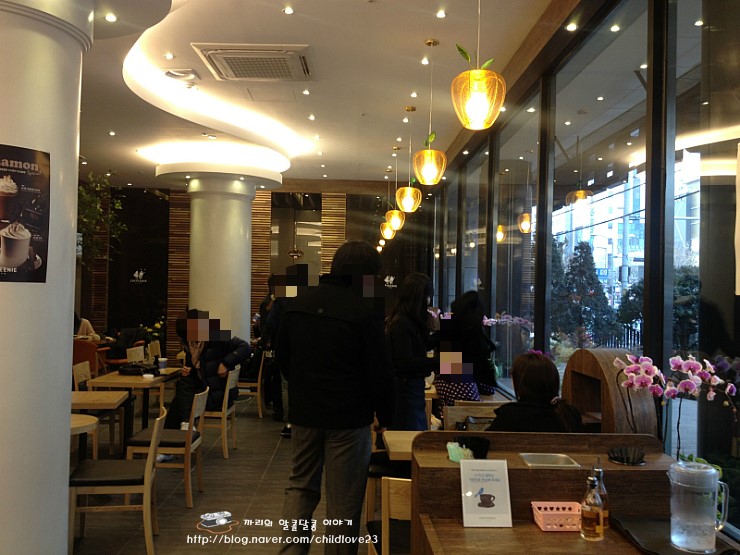 커피니여의도순복음성동교회점 이미지