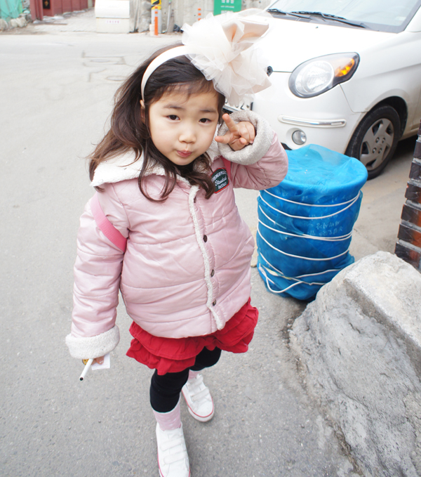 찰로원 이미지