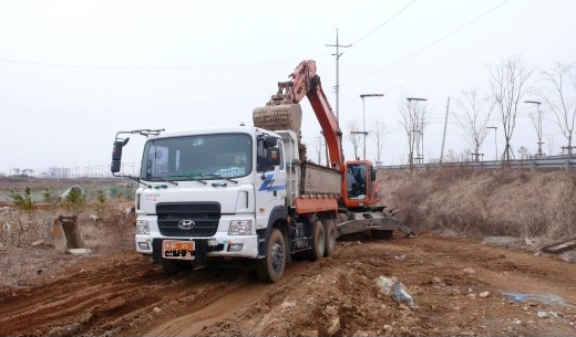 한국건설중기 이미지