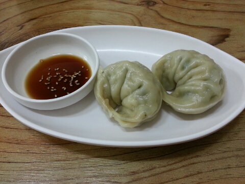 솔샘손칼국수 이미지