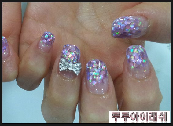 바이올렛네일 이미지