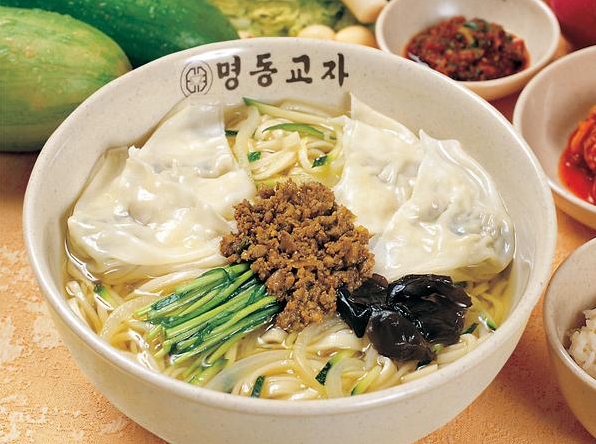 바구니칼국수 이미지