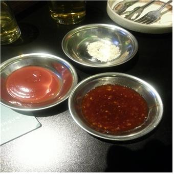 칠칠켄터키 이미지
