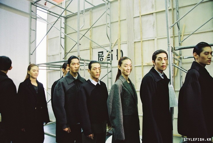 GROUNDWAVE 이미지