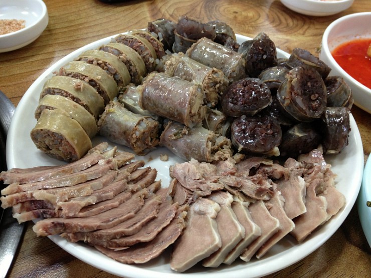 가마골왕순대전골 이미지