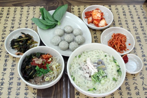 아궁이칼국수 이미지