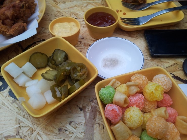 깐부치킨 이미지