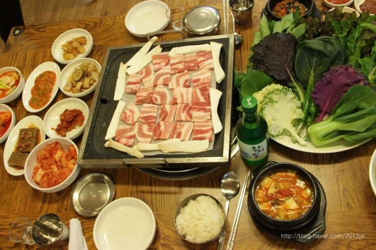 지리산토종꺼먹돼지 이미지