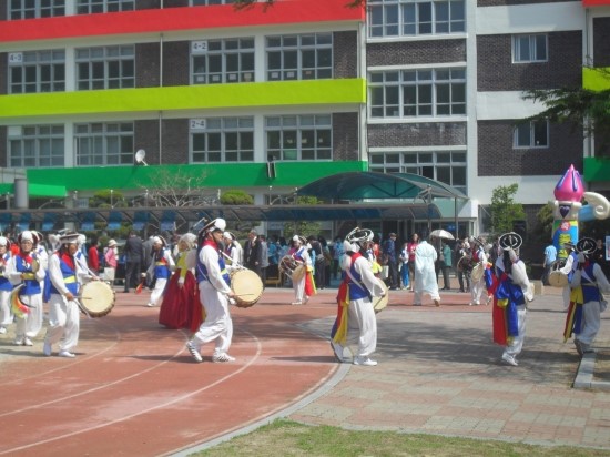 진잠초등학교 이미지