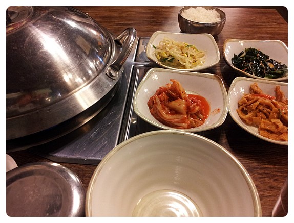 공룡부대찌개 이미지