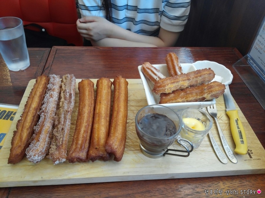 홍대츄러스 이미지