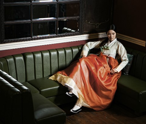 장미한복 이미지