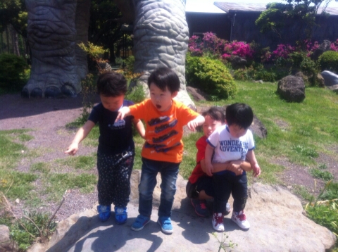 공룡한식뷔페 이미지
