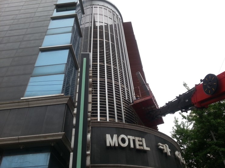 파사드모텔 이미지