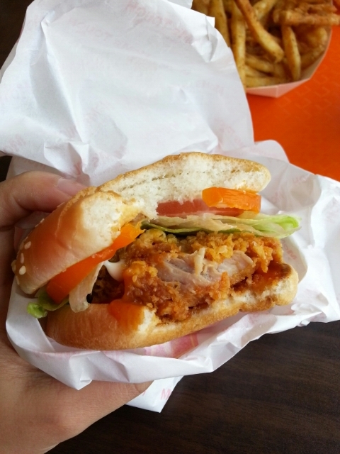 맘스터치순천대점 이미지