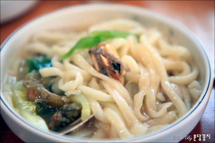 백청우칼국수 이미지