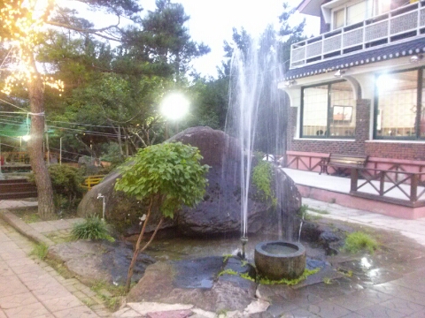 오늘도옴서감서 이미지