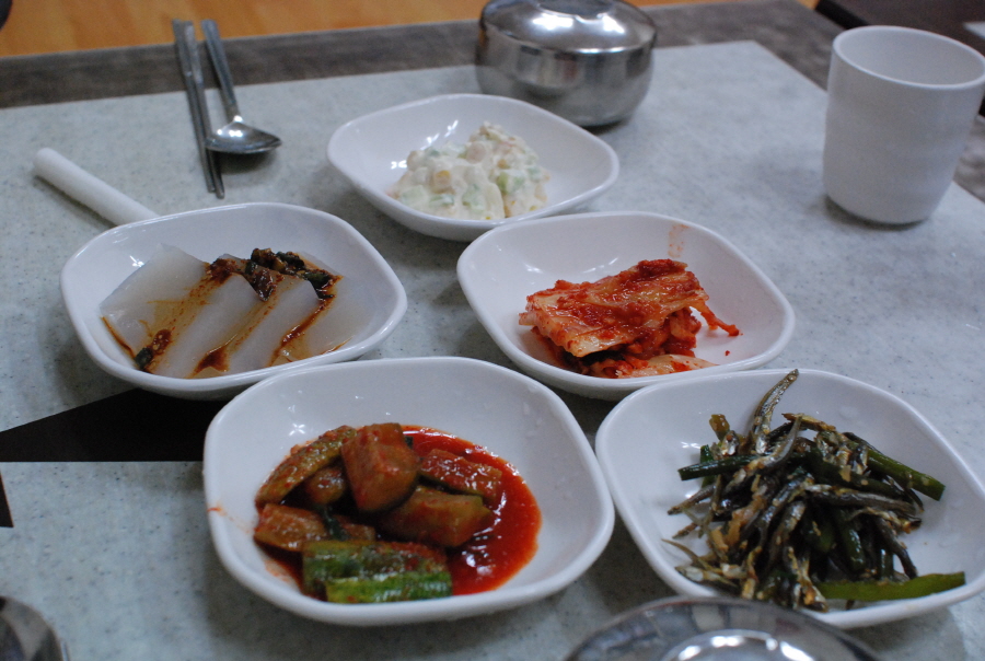 중앙여인숙 이미지