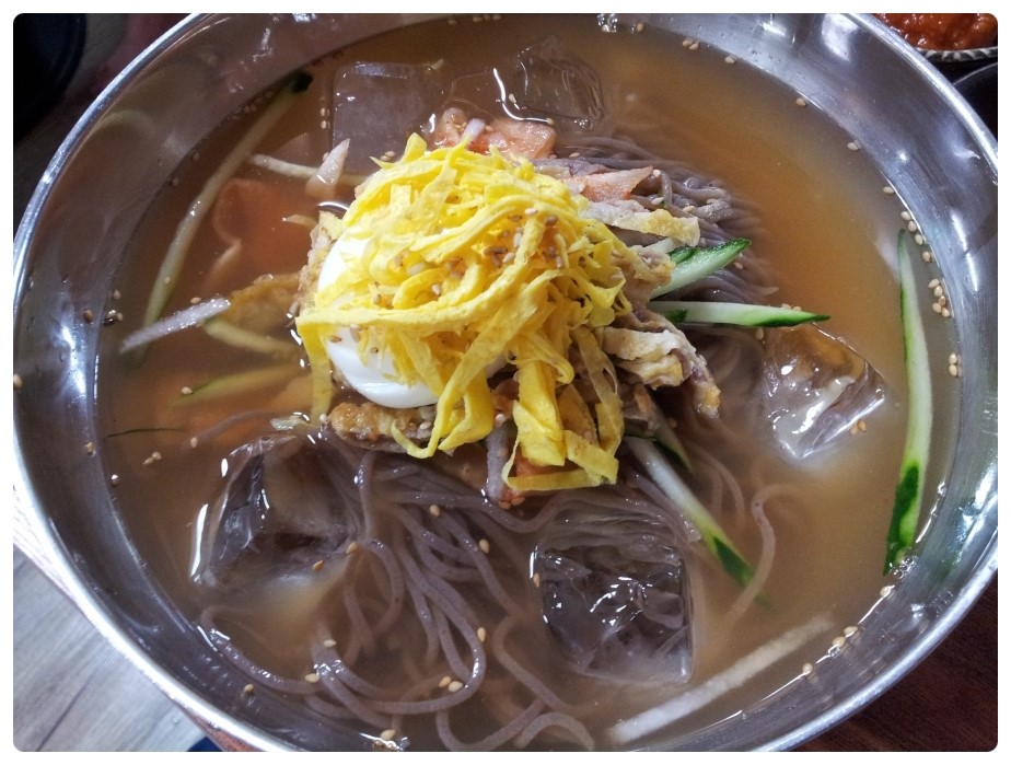 진주냉면 이미지