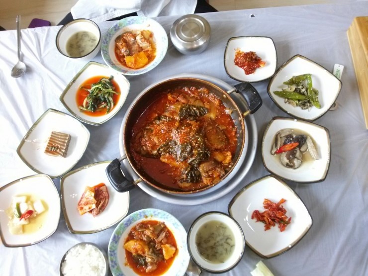 강변메기매운탕 이미지