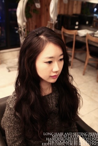 춤추는 가위 이미지